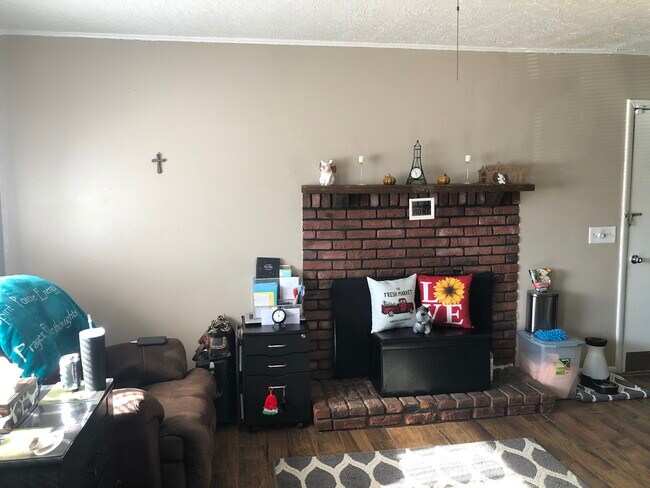 Foto del edificio - 1208 Yale Ave