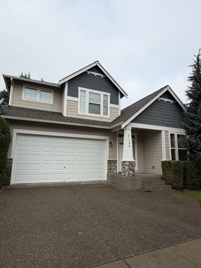 Building Photo - 7125 Axis St SE