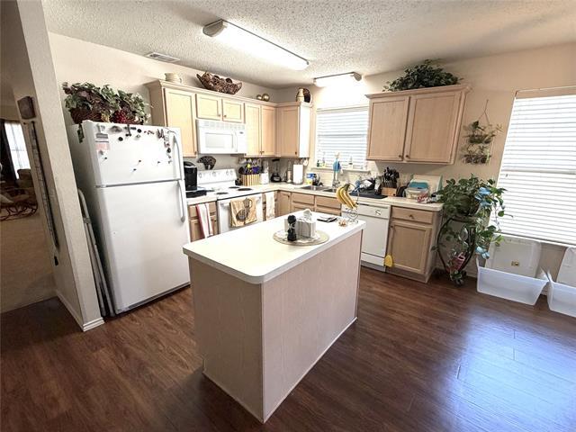 Foto del edificio - 1203 Mallard Dr