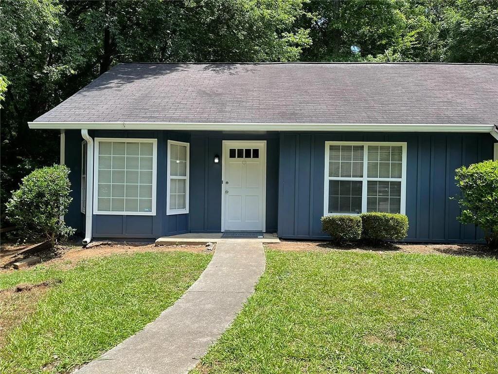 Foto principal - 5140 Farm Pl Dr NE