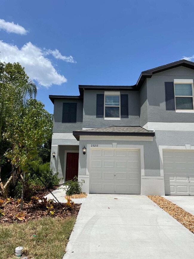 Building Photo - 23213 Willow Glen Way