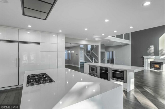 Building Photo - 2427 Emerald Trl