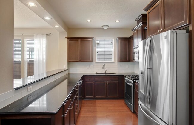 Foto del edificio - 253 Northeast Sloane Way