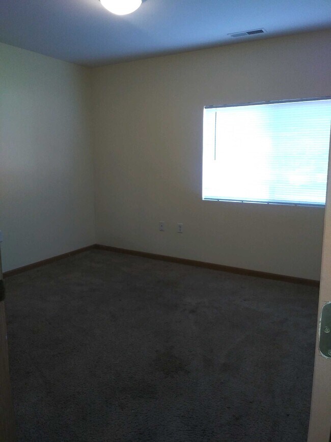 Building Photo - 2837 Silent Wood Trl
