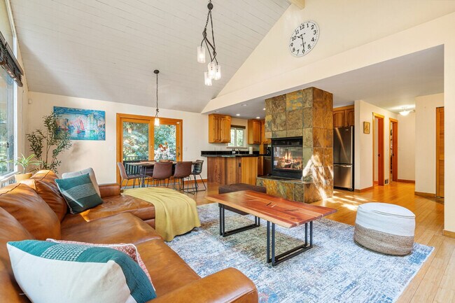 Foto del edificio - 16441 SE 42nd Pl