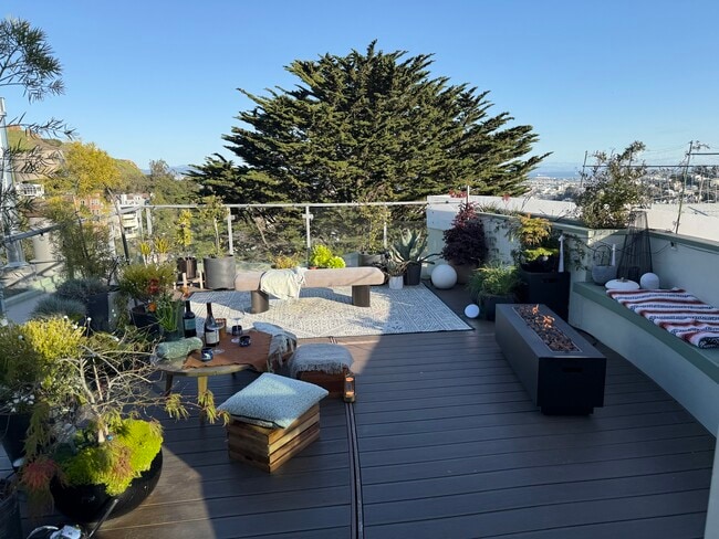 Upper terrace, private to unit. - 84 Levant St
