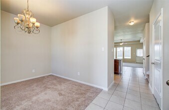 Building Photo - 24931 Puccini Pl