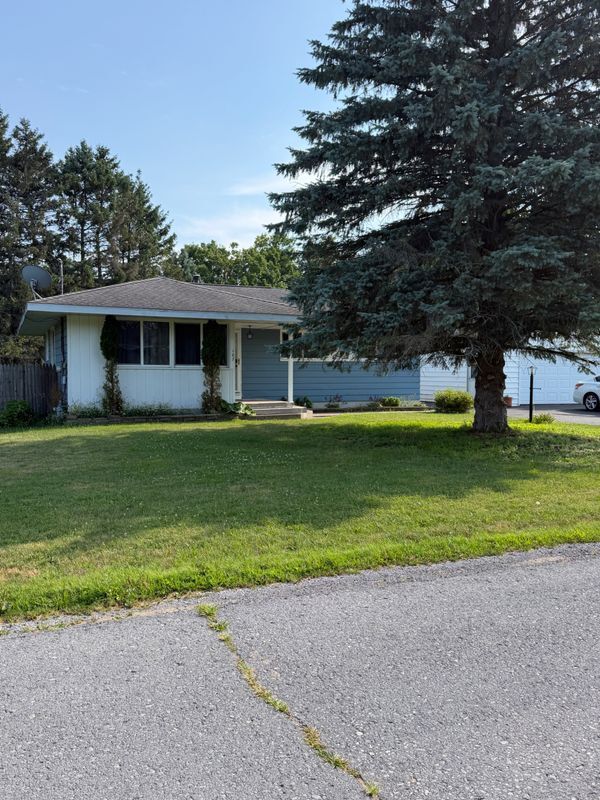 Building Photo - 107 Hadley Dr