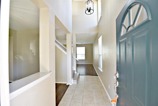 Building Photo - 14412 Ballycastle Trail