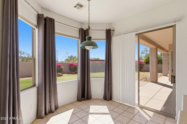 Building Photo - 9331 E Mark Ln