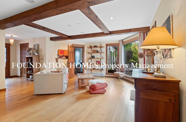 Foto del edificio - 4 br, 2.5 bath House - 38 Mountain View