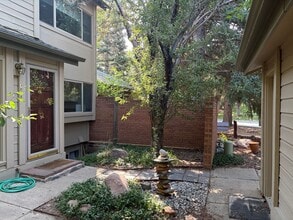 Building Photo - 675 Poplar Ave