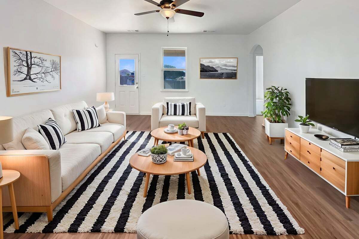 Foto principal - 163 Kennedy Dr
