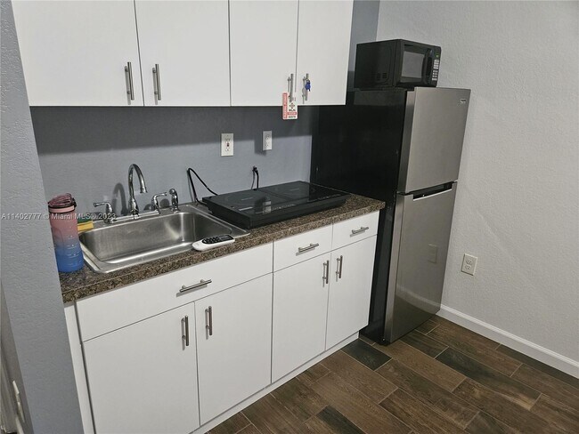 Building Photo - 27523 SW 139th Psge