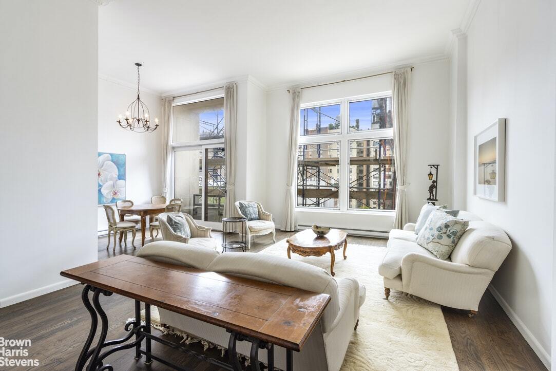 Primary Photo - 1080 Madison Ave