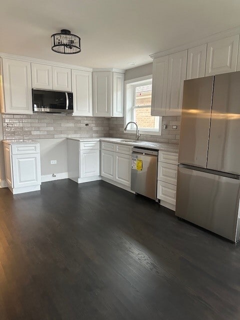 Building Photo - 11242 S Whipple St