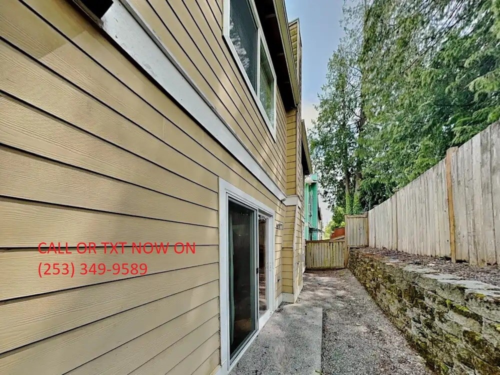 Foto principal - 23705 80th Court West