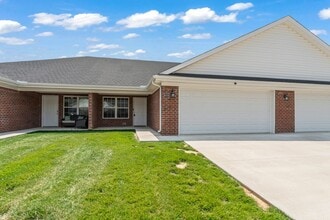 Building Photo - 6732 Eagle Wood Dr