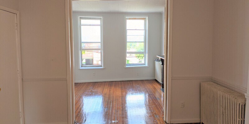 Foto principal - 892 River St, troy