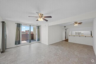Building Photo - 3431 N Hills Dr