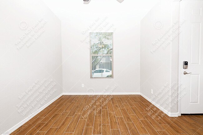 Foto del edificio - 3 br, 2.5 bath House - 10415 W Hughes Dr