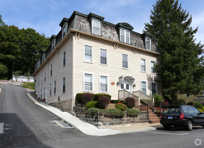 Building Photo - The Terraces Apartments