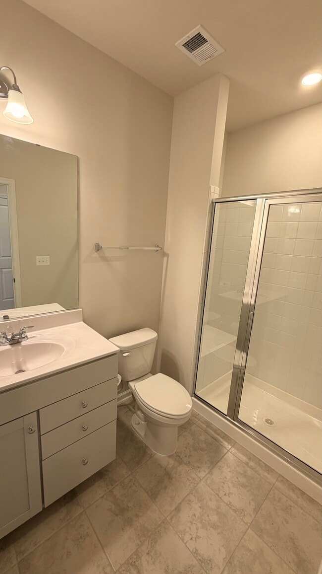 Ground floor bathroom (private) - 9626 Killenney Pl Townhome