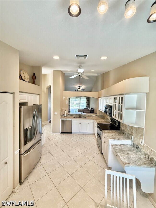 Building Photo - 8440 Ibis Cove Cir