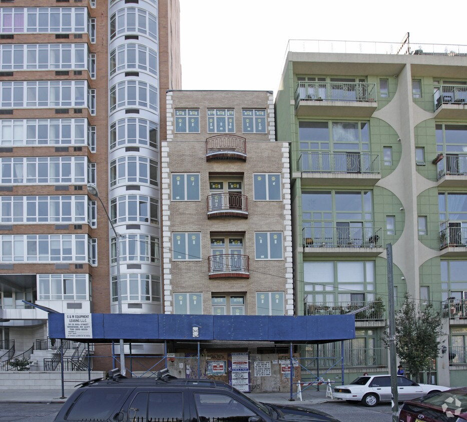 Building Photo - 14 Bayard St