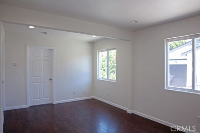 Building Photo - 455 S Soto St