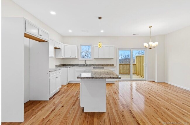 Building Photo - 455 Sherman Ave