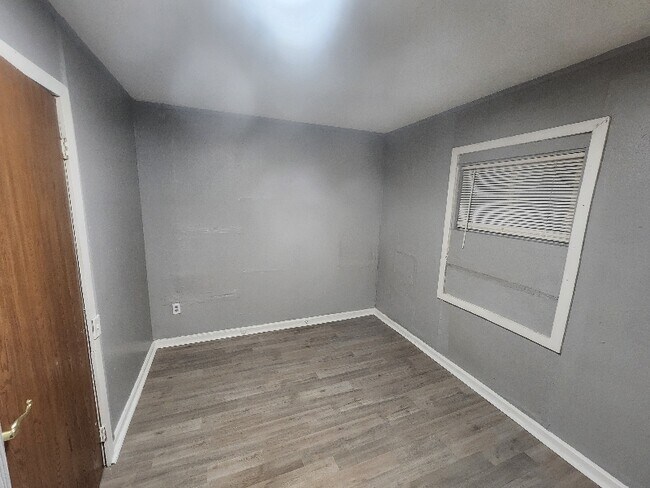 Foto del edificio - 1422 Bancroft St