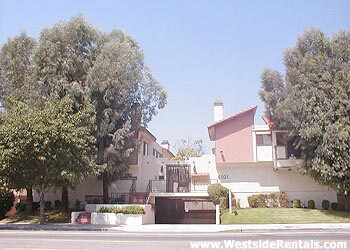 Primary Photo - 6101 Fulton Ave