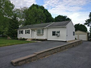 Building Photo - 2504 Levans Rd