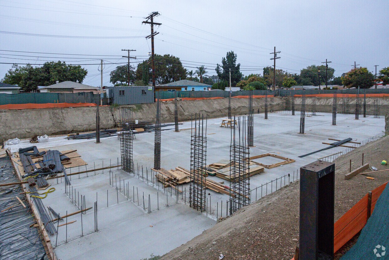 10/7/21; Foto de la construcción - Lynwood Family Apartments