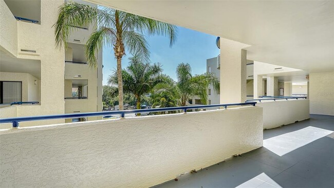 Foto del edificio - 835 S Osprey Ave