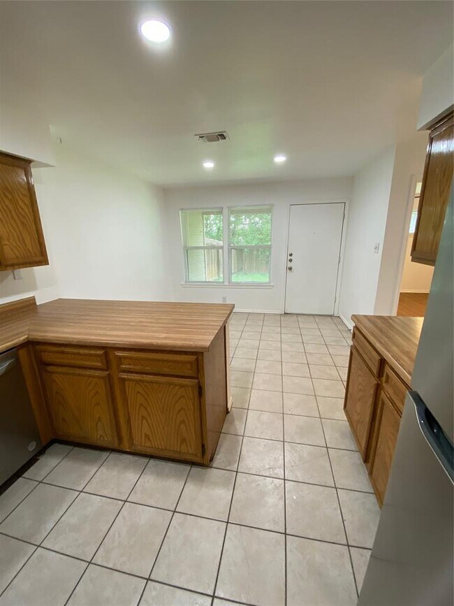 Foto del edificio - 1304 Conway Dr