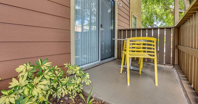 Foto del edificio - Courtney Cove Apartment Homes