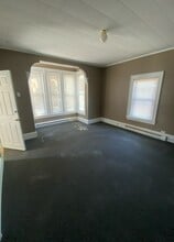 Building Photo - 59 Foster St