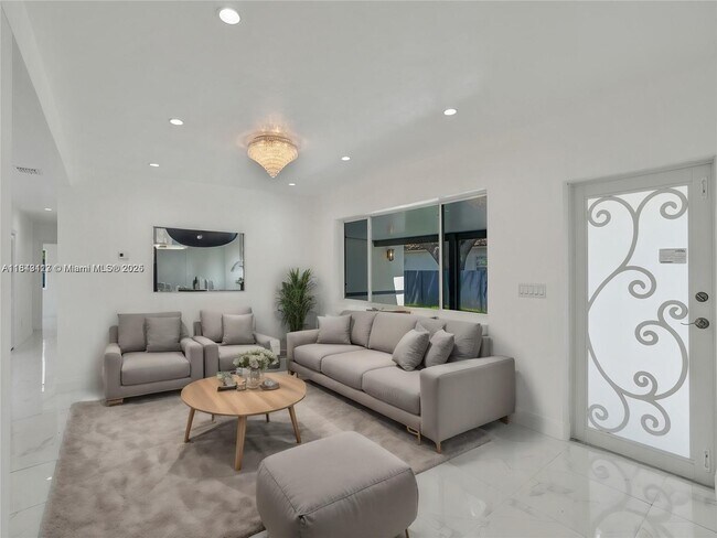 Foto del edificio - 11102 NE 9th Ct