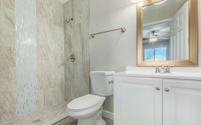 Foto del edificio - 5067 E Lee St