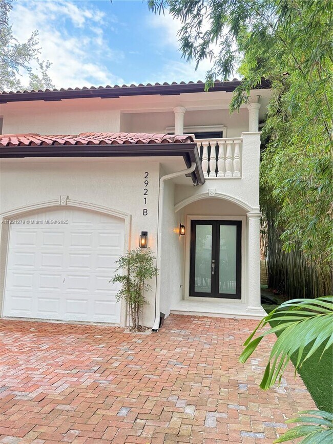 Foto del edificio - 2921 SW 30th Ct