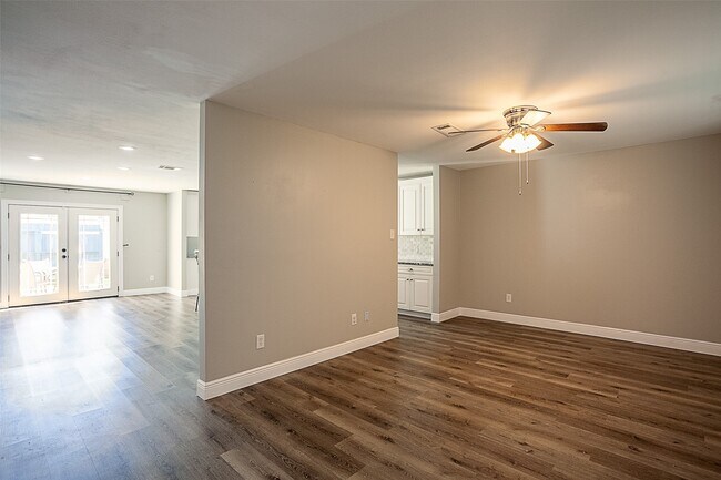 Foto del edificio - 1171 Park Meadow Dr