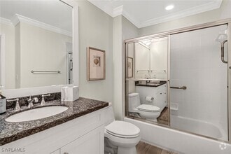 Building Photo - 450 Bayfront Pl