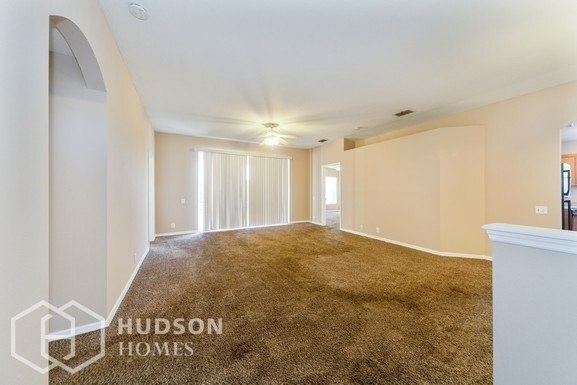 Building Photo - 3225 Bellflower Way