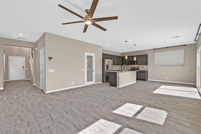 Building Photo - 6249 Echo Mountain St