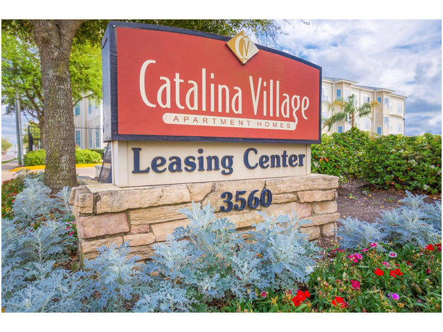 Photo - Catalina Village Apartments