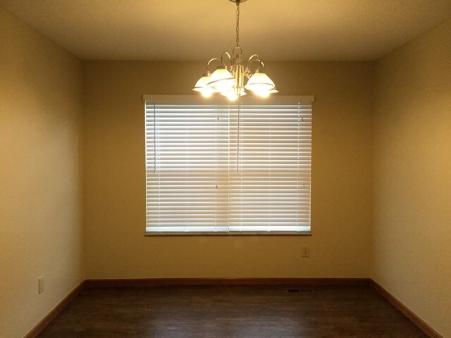 Foto del edificio - 324 Pecan Court