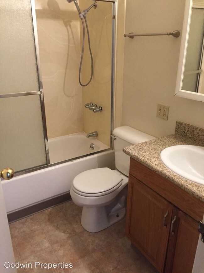 Building Photo - 1255 Hays St