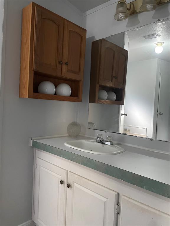 1180 Fish Hatchery Rd, Huntsville, TX 77320 House Rental in